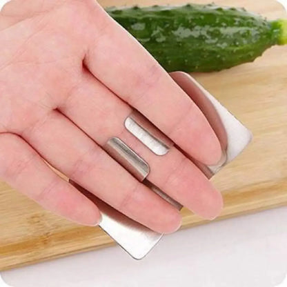 Stainless Steel Finger Guard – Adjustable Thumb & Finger Protector for Safe Vegetable Cutting